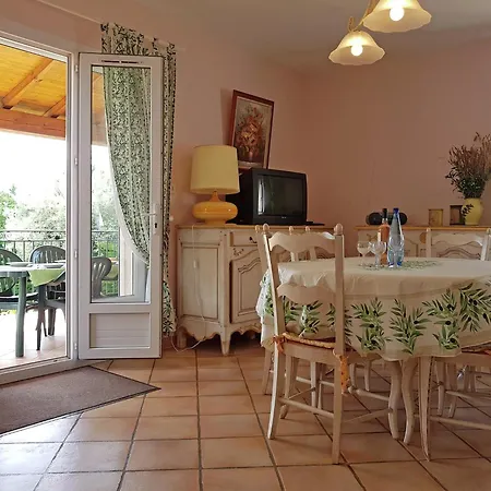 Villa In Saint-laurent With Private Pool, Cleaning Included *